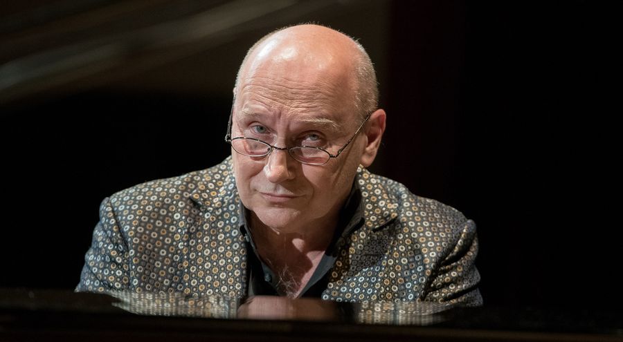 Laureat Grammy w Opinogórze. Włodek Pawlik zagra jazzowe kolędy