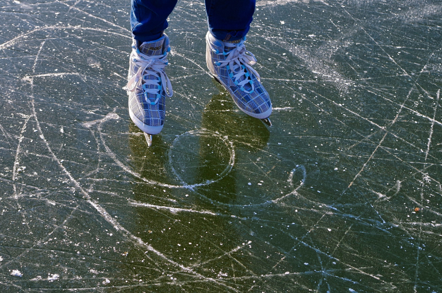 lyzwy-lodowisko-ferie-2