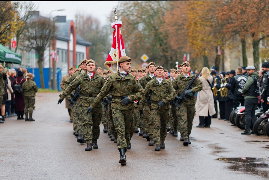 Mieszkańcy Ciechanowa uczcili Narodowy Dzień Niepodległości