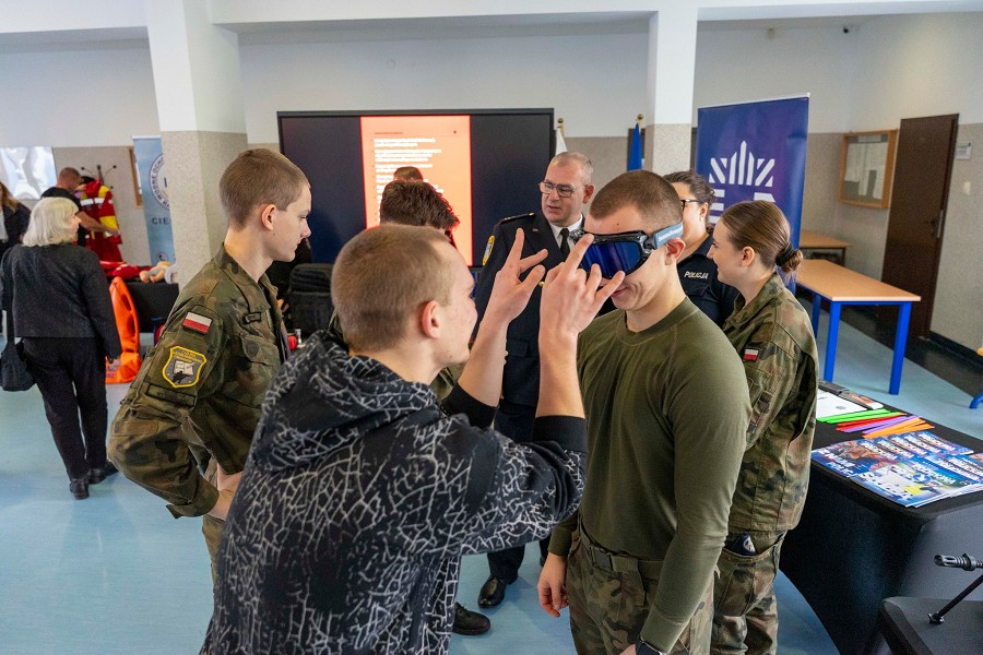 szkolenie, ciechanowski dzień bezpieczeństwa, gogle