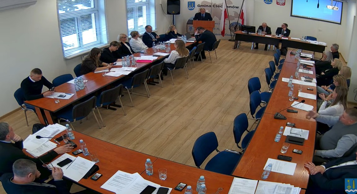 Radni odwołali skarbniczkę Urzędy Gminy w Ciechanowie