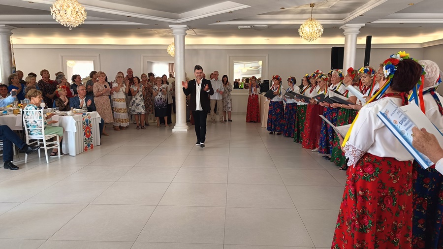 Chór Nowe Legato i Łukasz Juszkiewicz