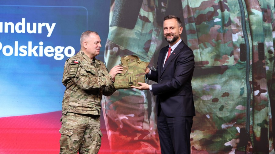 Wojsko Polskie z nowym mundurem. Oficjalna prezentacja w Ciechanowie