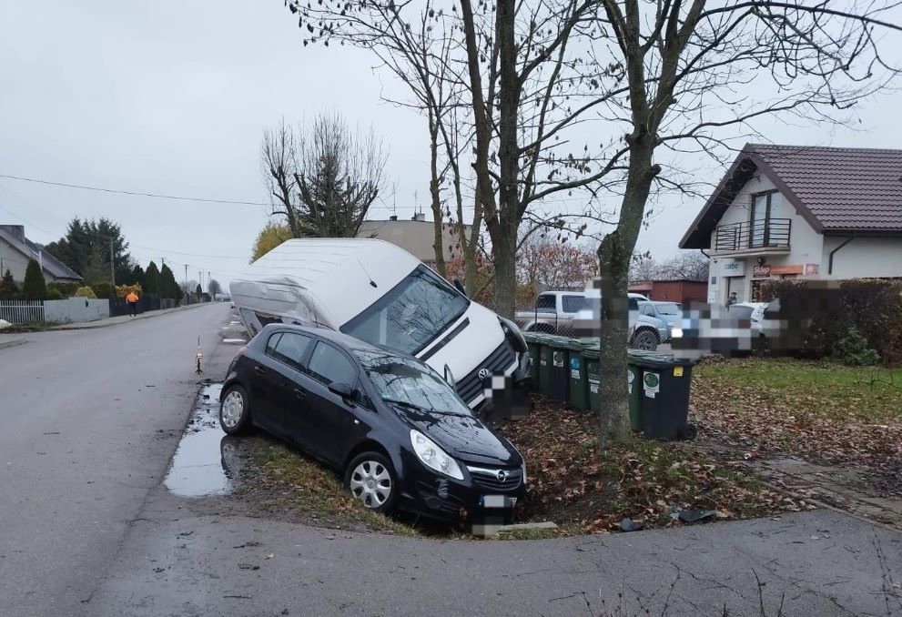 Dwa niebezpieczne zdarzenia na drogach powiatu ciechanowskiego