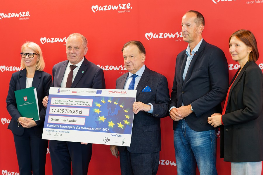 Miliony dla Ciechanowa. Będą elektryczne autobusy i wielka zmiana w Sokołówku