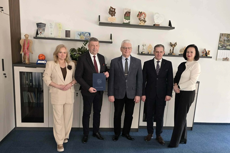 Połączenie autobusowe Ciechanów-Maków także w tym roku