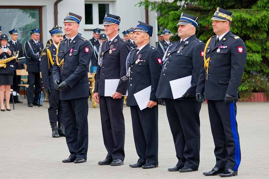 Powiatowy Dzień Strażaka w Ciechanowie. Awanse, odznaczenia i zmiany w kierownictwie PSP