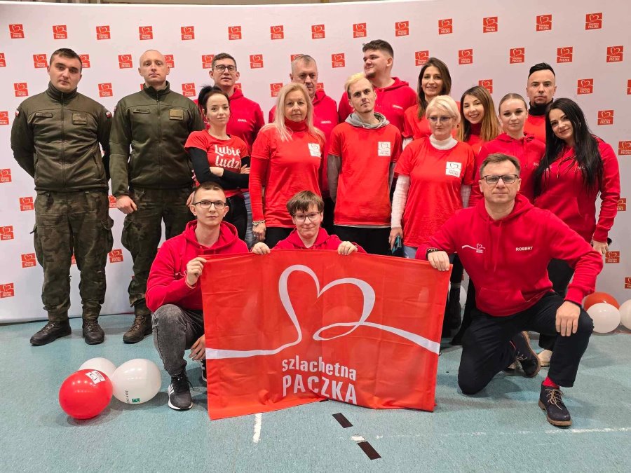 wolontariusze, szlachetna paczka, weekend cudów