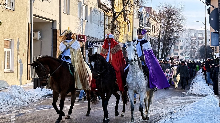 orszak trzech króli, królowie na koniach