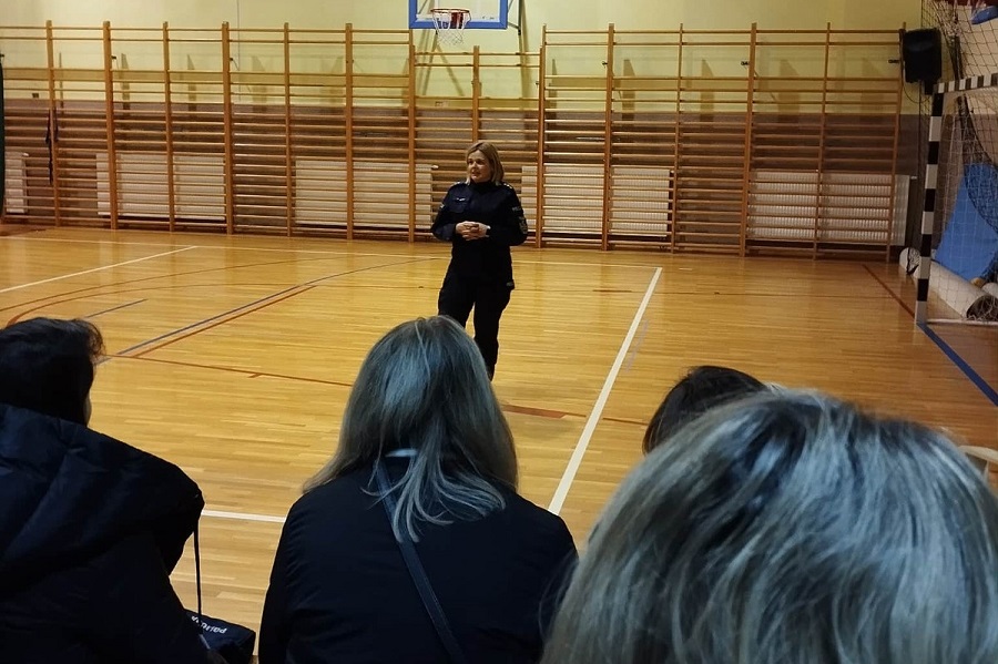 Z rodzicami o bezpieczeństwie dzieci