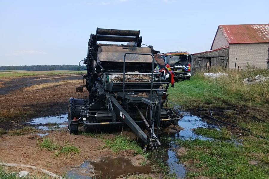 Pracowity dzień makowskich strażaków