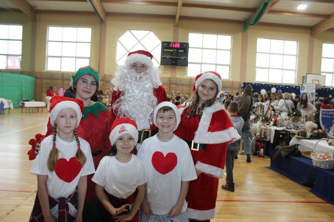 Wielkie serca na V Świątecznym Kiermaszu dla Jasia Kobylińskiego
