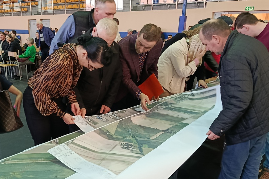 Kolej przez powiat makowski. Dużo emocji, alternatywne propozycje tras