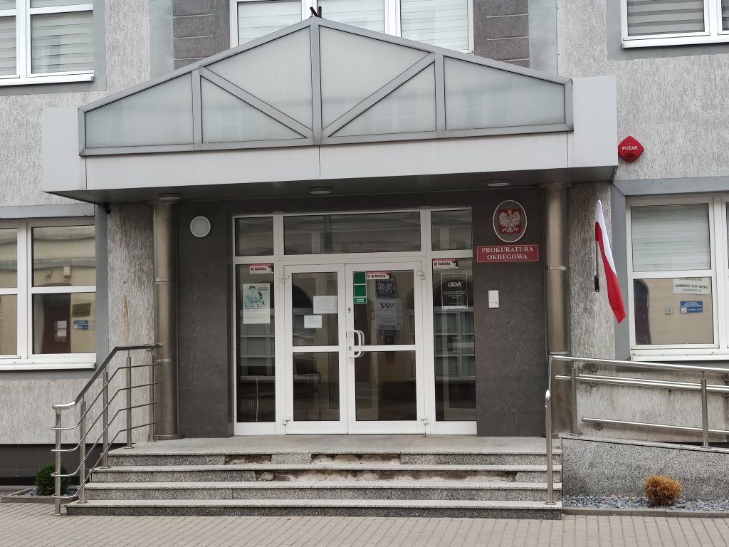 Nie żyje ojciec Jakuba Z. podejrzanego o atak w szkole w Ostrołęce