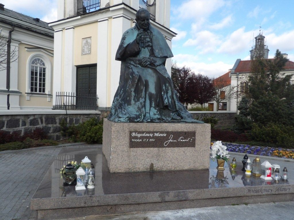 Profanacja pomnika św. Jana Pawła II