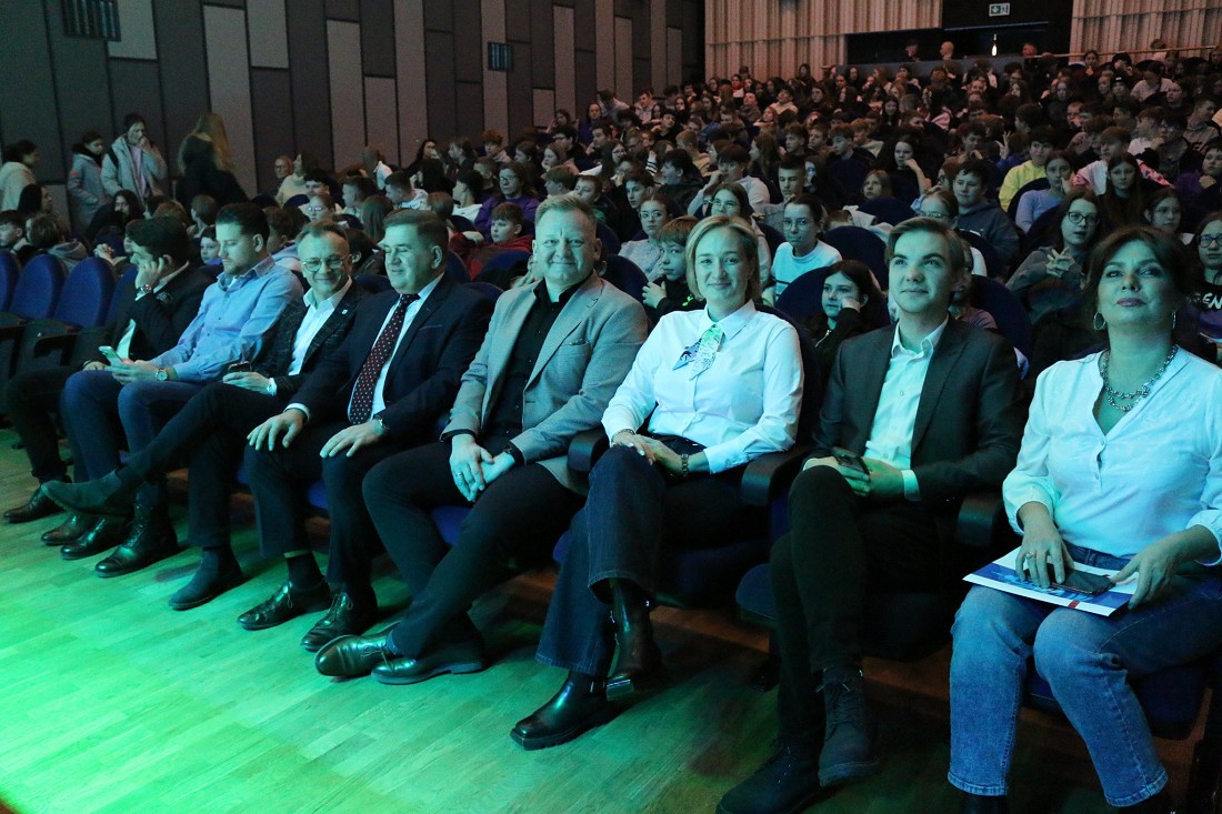 konferencja o zdrowie, sala miejskiego domu kultury w Mławie