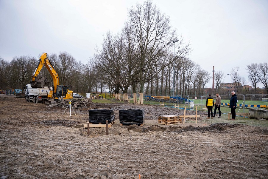 Ciechanów zyska zadaszone lodowisko. Prace już się zaczęły