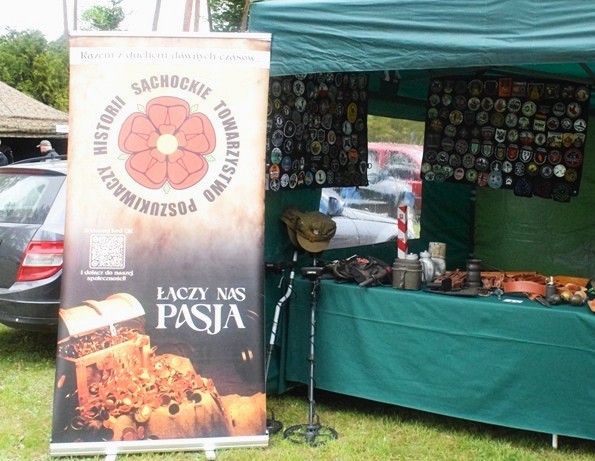 W poszukiwaniu śladów przeszłości. Sochocińscy pasjonaci historii proszą o pomoc