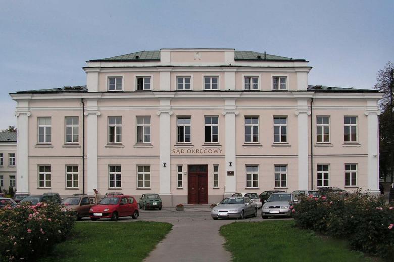 Zabił dwie kobiety. Sąd zdecyduje, czy wyjdzie na wolność