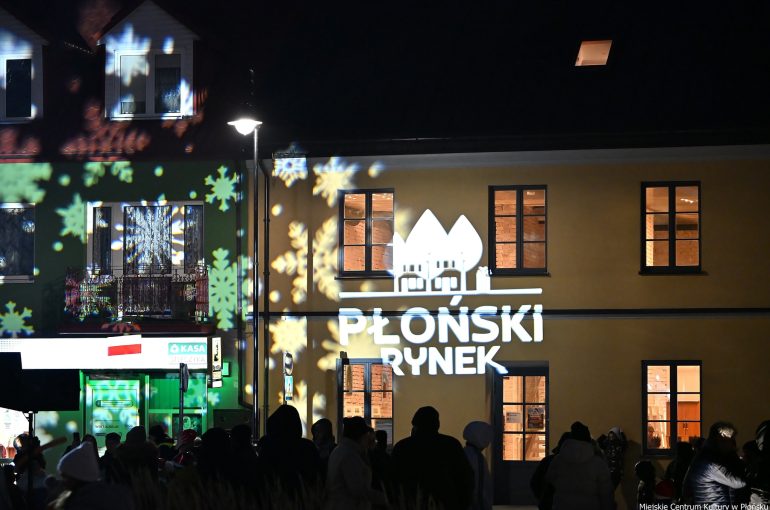 Płońskie Mikołajki z premierą nowej iluminacji