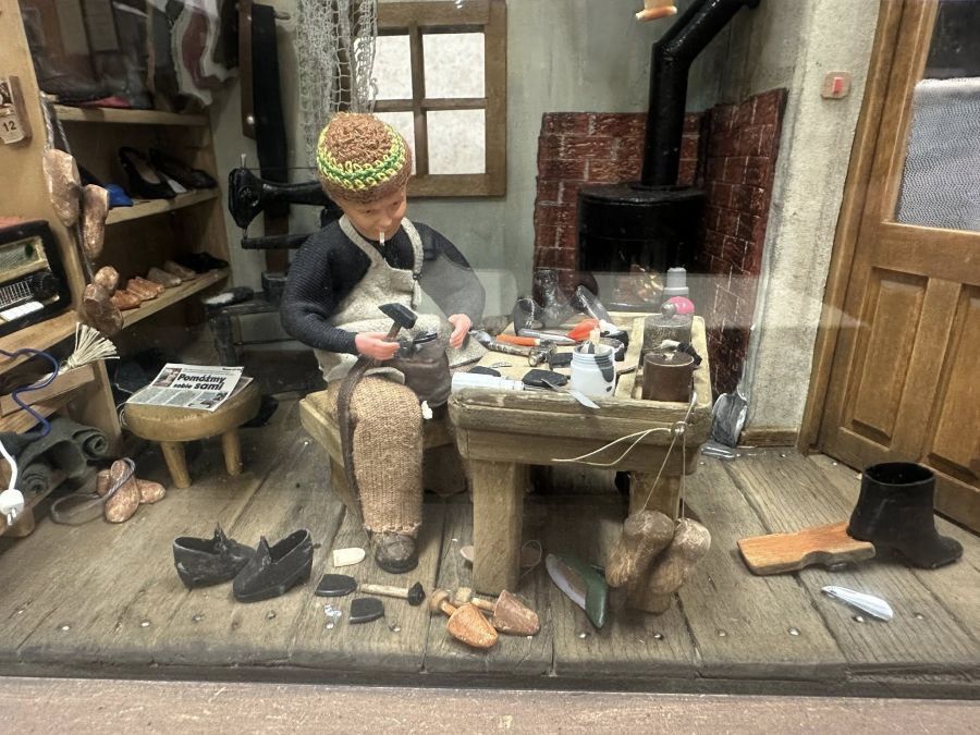 Przasnyskie rzemiosło w miniaturze