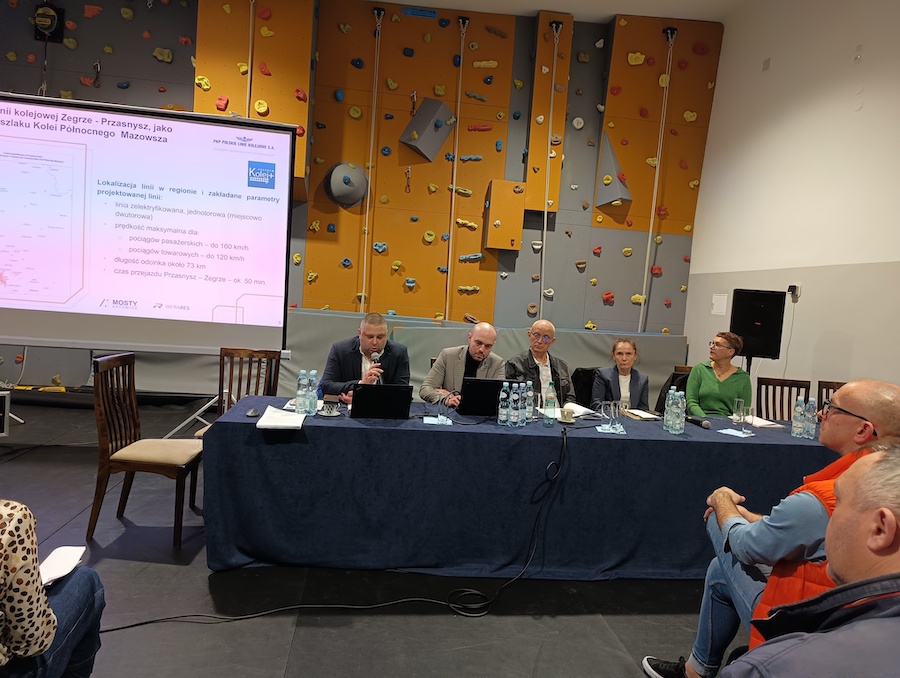 W spotkaniu wzięli udział przedstawiciele inwestora, czyli PKP PLK S.A., wykonawcy koncepcji przebiegu linii – konsorcjum Mosty Katowice i Arcadis 