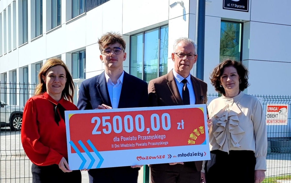 Powiat Przasnyski zorganizuje Dni Młodzieży. Podpisano umowę na realizację projektu