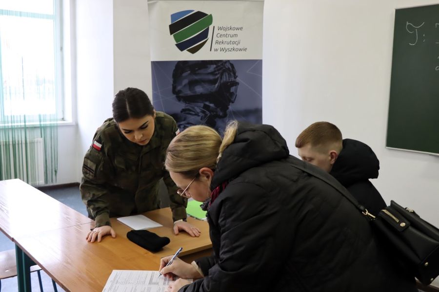 Armia wzywa rocznik 2007. Ruszyła kwalifikacja wojskowa w Pułtusku
